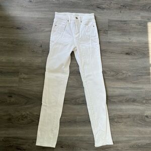 Uniqlo white jeans. High rise, skinny straight, size 23 in waist.